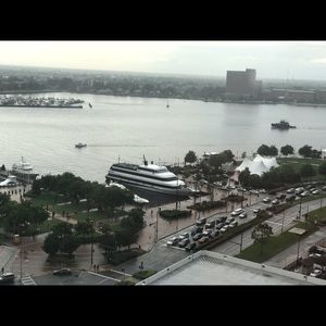 Meet your Posher, Tony